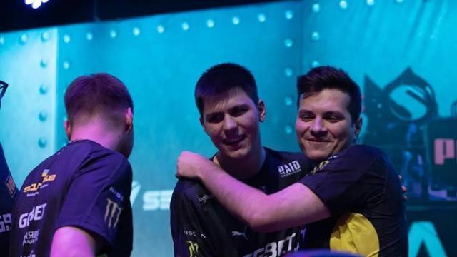 运动成绩 运动成绩