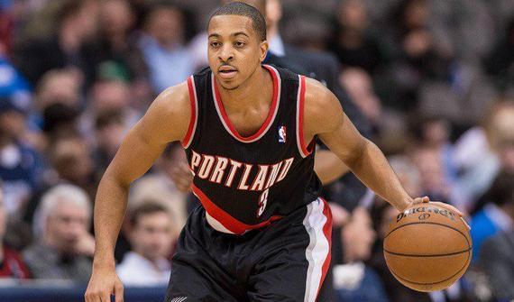 我们有两个 我们有两个