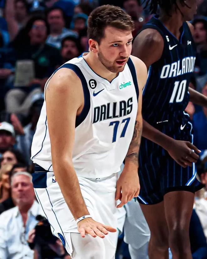 年轻球员的 年轻球员的