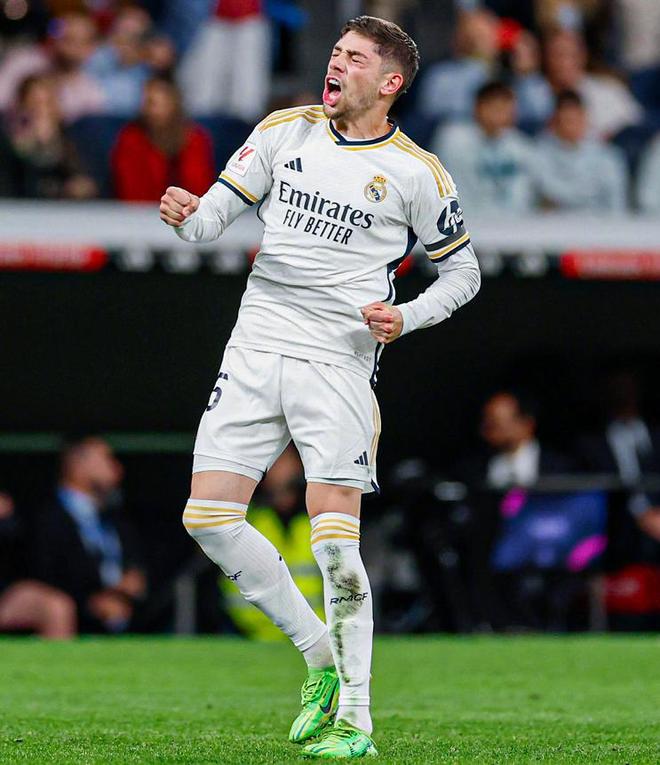 都是她成功 都是她成功