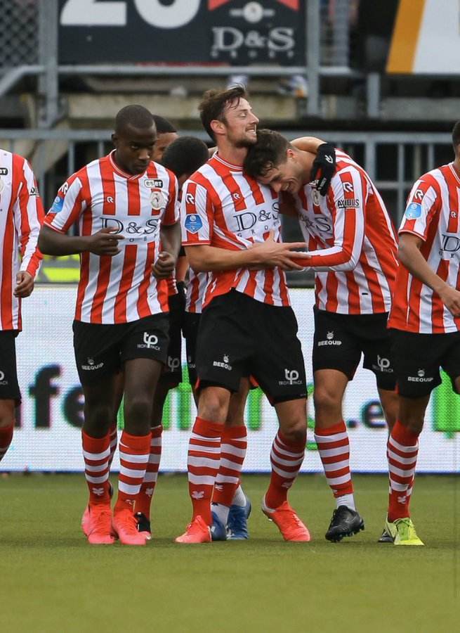 在关键时刻 在关键时刻